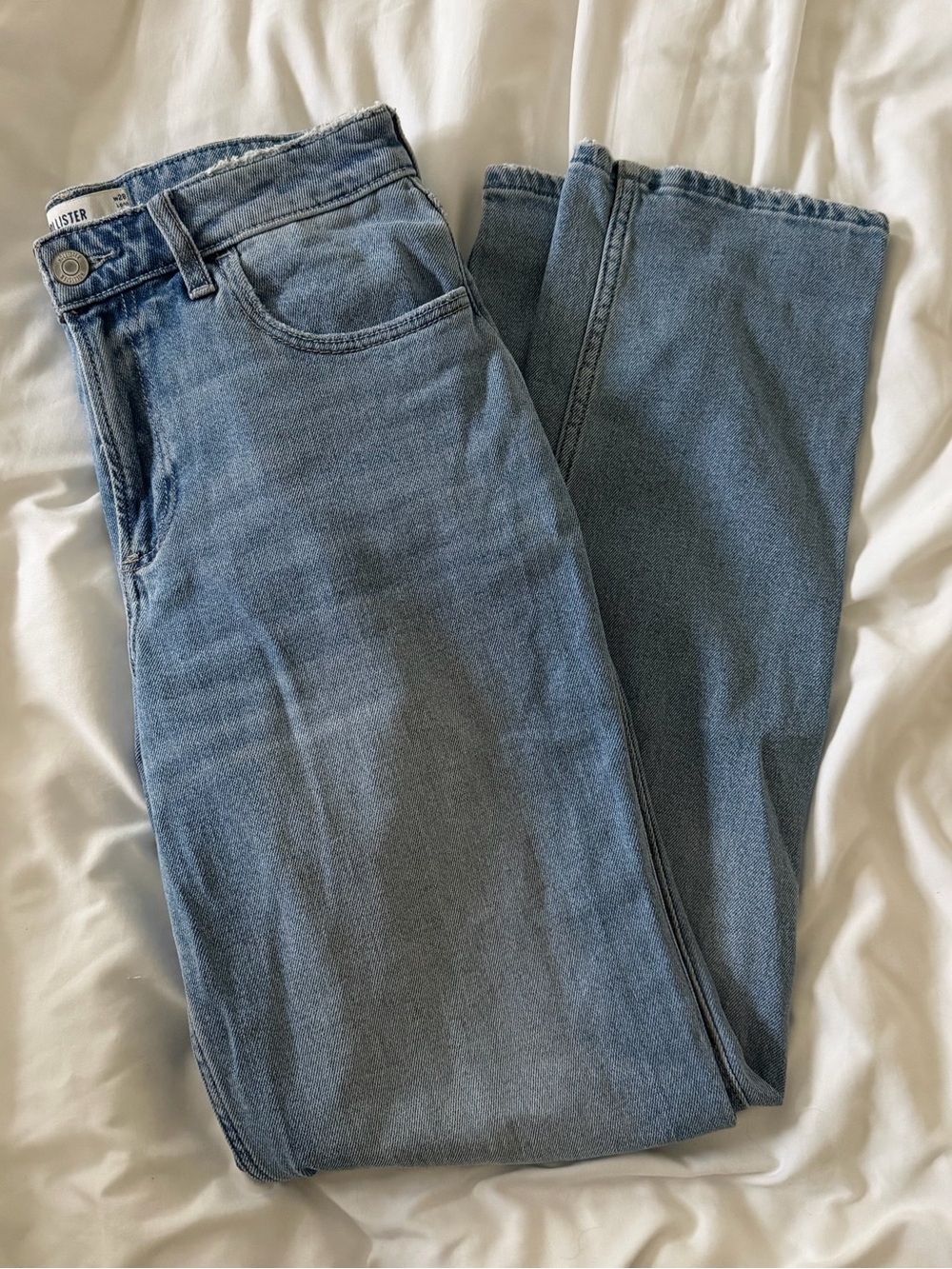Hollister Curvy High Rise Straight Jeans